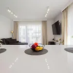 Mohost View - Mountain Escape In Apartament Brașov