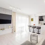 Mohost View - Mountain Escape In Apartament