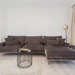Mohost View - Mountain Escape In Apartament Brașov
