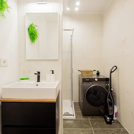 Mohost View - Mountain Escape In Appartement