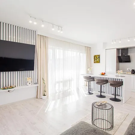 Mohost View - Mountain Escape In Apartment