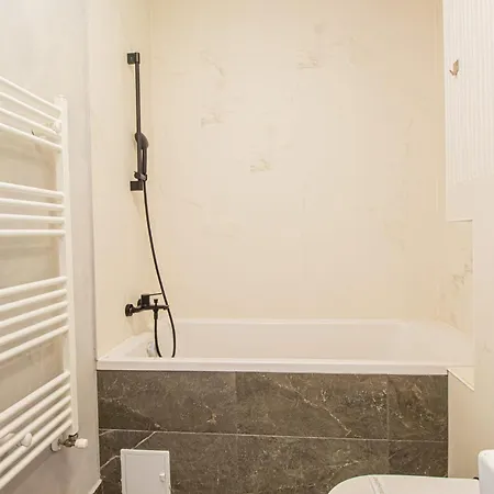 Mohost View - Mountain Escape In *