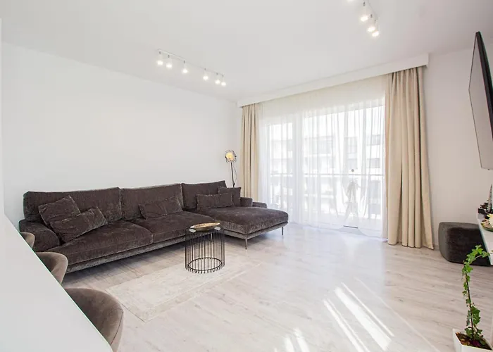 Mohost View - Mountain Escape In Brassó